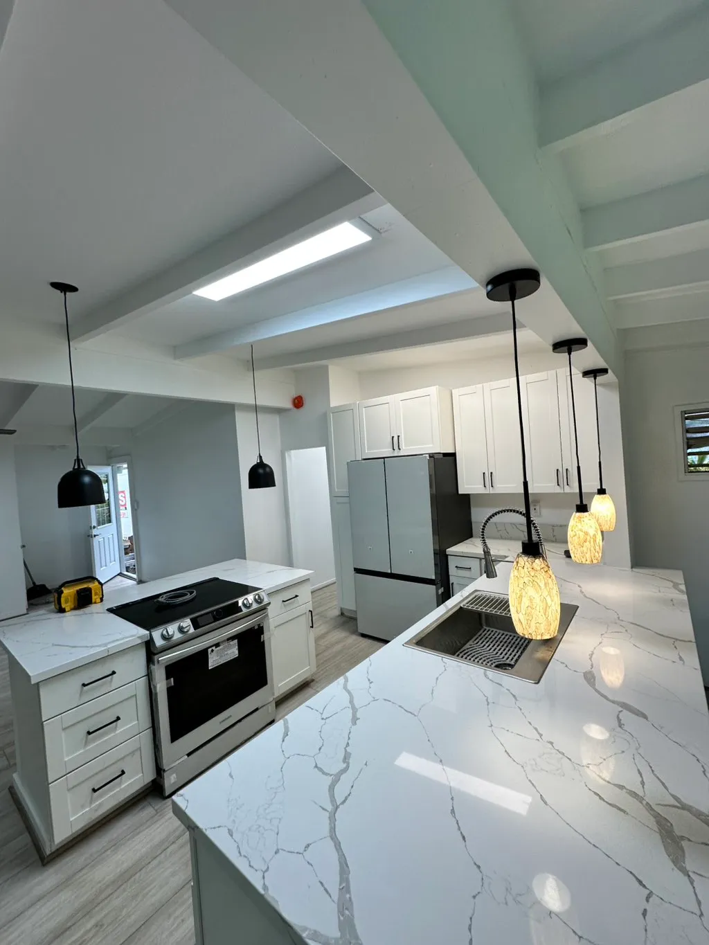 Modern Galley Kitchen — view 4