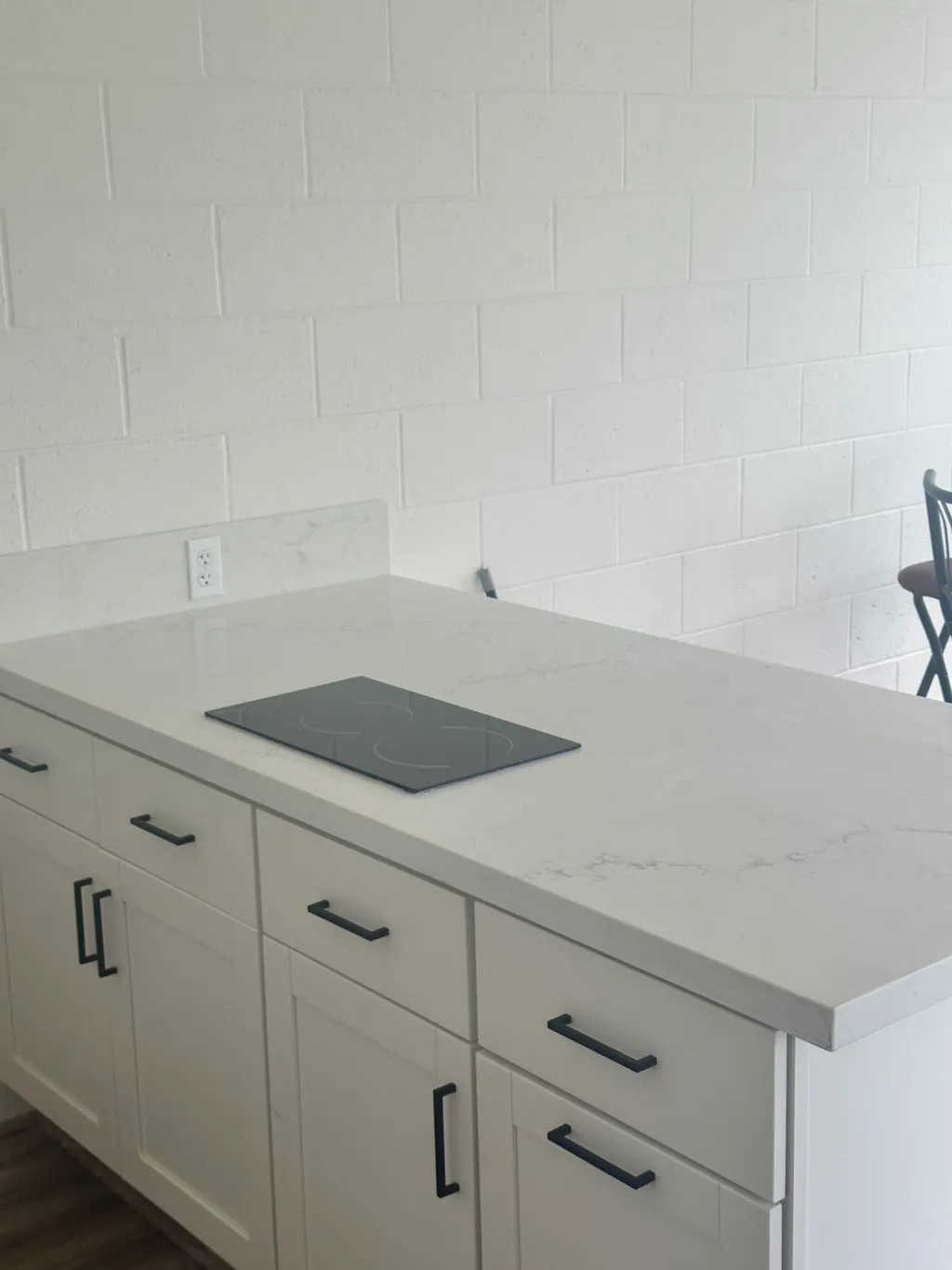 Modern Galley Kitchen — view 6