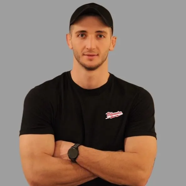 Naron — founder and owner of NARON Remodel Services.